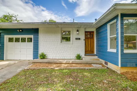 3512 Binyon Ave, Fort Worth, TX 76133