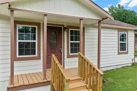 109 W Sedberry, Jefferson, TX 75657
