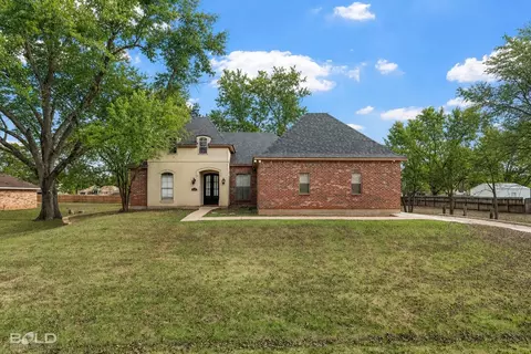5763 Sumner Ln, Bossier City, LA 71112