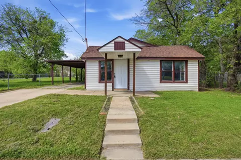 403 Elmo St, Cleburne, TX 76031
