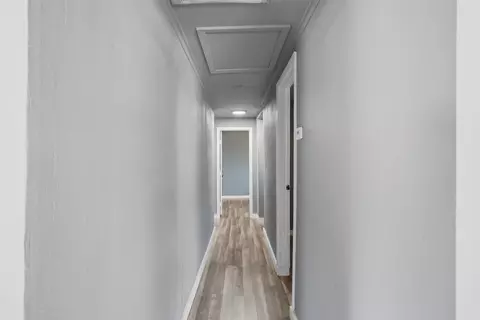 Entry Way - 403 Elmo St, Cleburne, TX 76031 photo 1 of 2