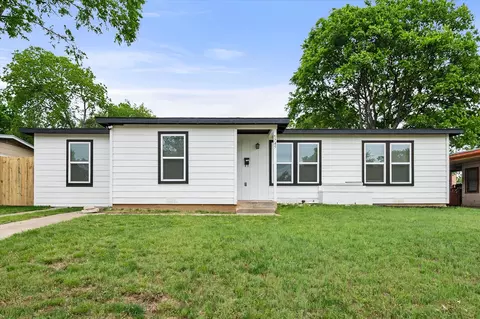 5745 Truelson Dr, Fort Worth, TX 76134