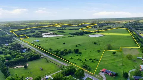 2301 Private Road 1179, Celeste, TX 75423 photo 2