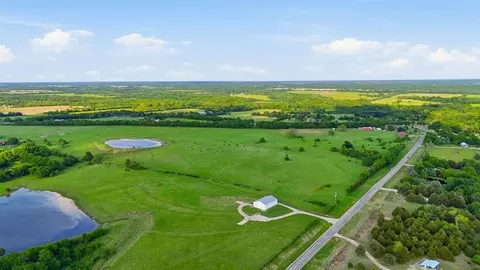 2301 Private Road 1179, Celeste, TX 75423 photo 16