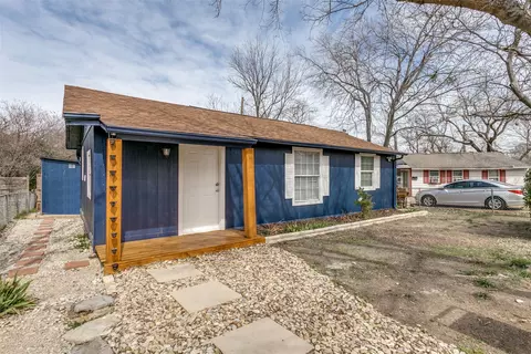 237 Conner Plz, Lewisville, TX 75057