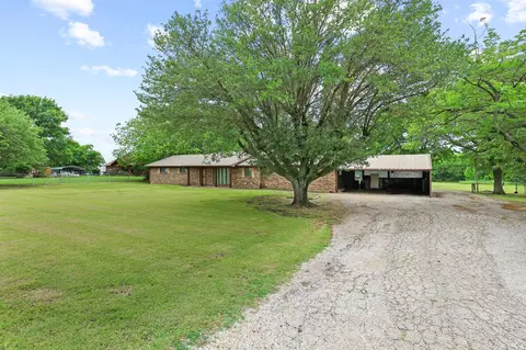 506 Fm 816, Wolfe City, TX 75496