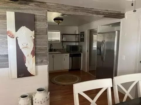 Kitchen - 11119 Wortham Bend Rd, Waco, TX 76708 photo 2 of 4