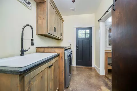 Other - 1458 Jim Harry Loop, Sunset, TX 76270 photo 4 of 6