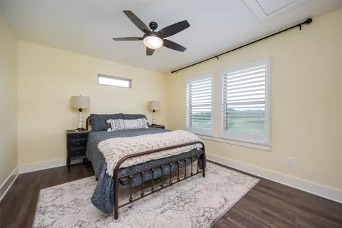 Bedroom - 1458 Jim Harry Loop, Sunset, TX 76270 photo 3 of 4