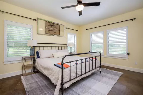 Bedroom - 1458 Jim Harry Loop, Sunset, TX 76270 photo 1 of 4