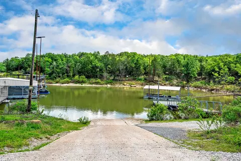 260 Susan Dr, Pottsboro, TX 75076