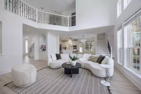 7800 Brushfield Dr, Plano, TX 75025