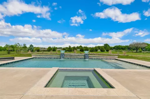 4245 Waterstone Estates Dr, Mckinney, TX 75071