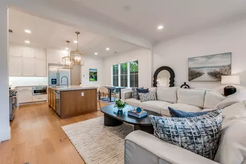 5803 Martel Ave, Dallas, TX 75206