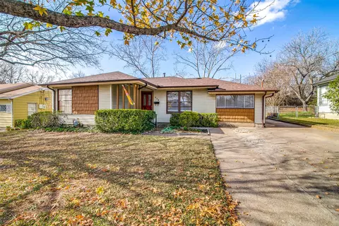 214 S Clark St, Rockwall, TX 75087