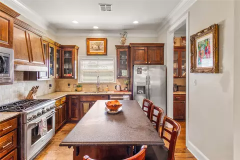 Kitchen - 40 Enclave Ct, Waco, TX 76708 photo 1 of 4