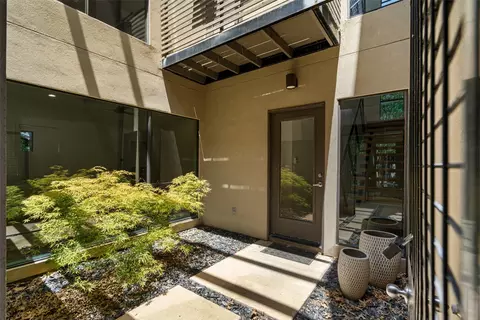 4230 Munger Ave #A, Dallas, TX 75204