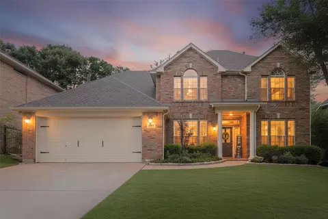 2014 Marie Weldon Ln, Arlington, TX 76001