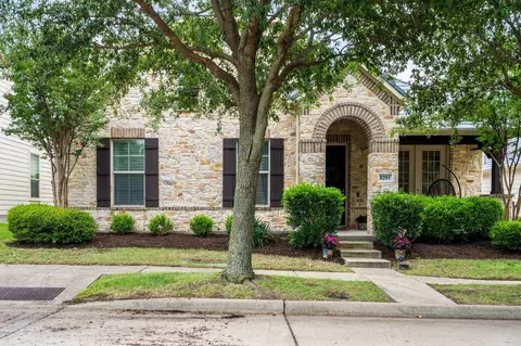 8201 Chief Spotted Tail Dr, Mckinney, TX 75070
