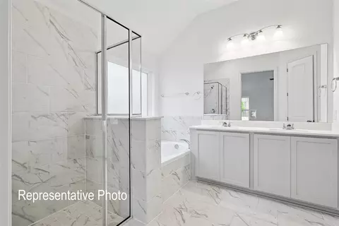 Bath - 4372 Biddle St, Midlothian, TX 76065 photo 1 of 5
