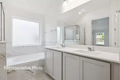 Bath - 4372 Biddle St, Midlothian, TX 76065 photo 4 of 5