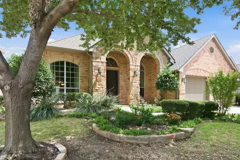 8180 Holliday Rd, Lantana, TX 76226