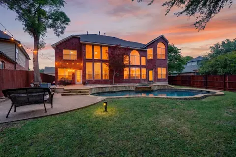 8310 Sawgrass Ln, Rowlett, TX 75089