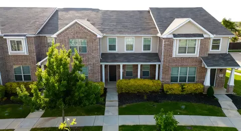 3549 Cricket Dr, Denton, TX 76207