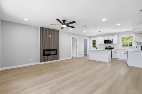 1721 Jocyle St, Arlington, TX 76010