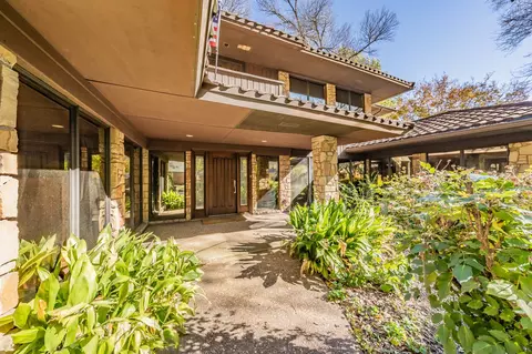 4829 Overton Woods Dr, Fort Worth, TX 76109