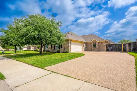 Exterior - 2212 Nicholas, Waco, TX 76712 photo 2 of 4