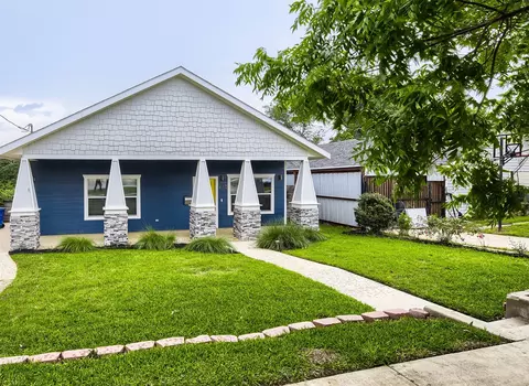 210 W Oak St, Mansfield, TX 76063