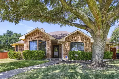 1931 Silver Creek Pl, Duncanville, TX 75137