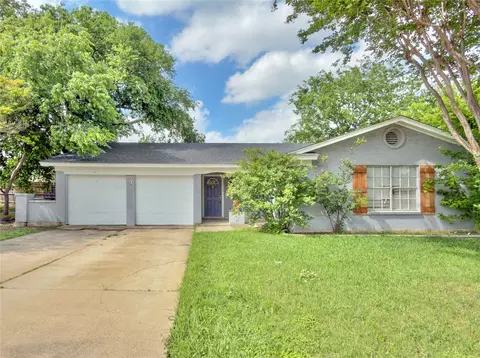 1915 Chalice Rd, Arlington, TX 76014