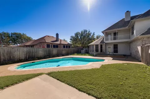 1204 Surrey Cir, Wylie, TX 75098