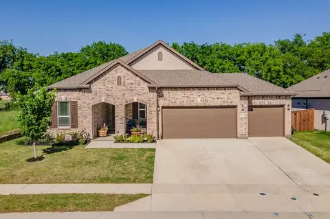 1041 Auburn Dr, Justin, TX 76247