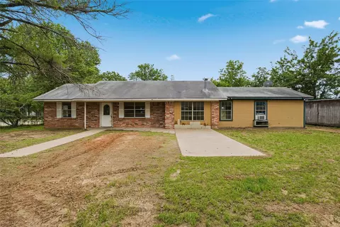 356 Farney Rd, Golinda, TX 76655