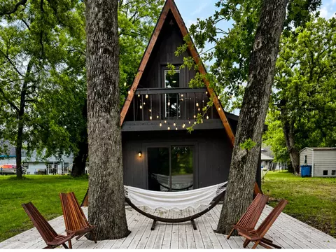 1519 Cherokee Trce, Tool, TX 75143