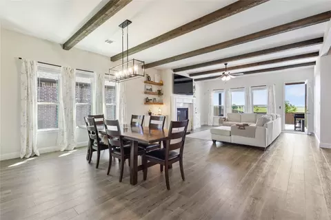 1073 Fleetwood Dr, Justin, TX 76247