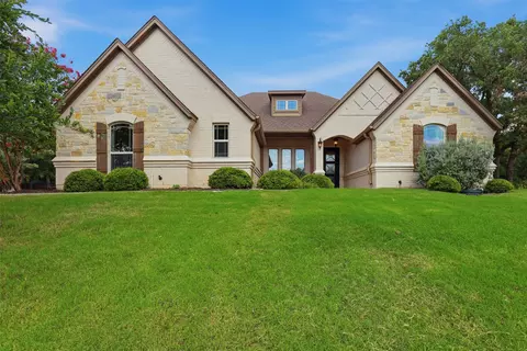 627 S Sugartree Dr, Lipan, TX 76462