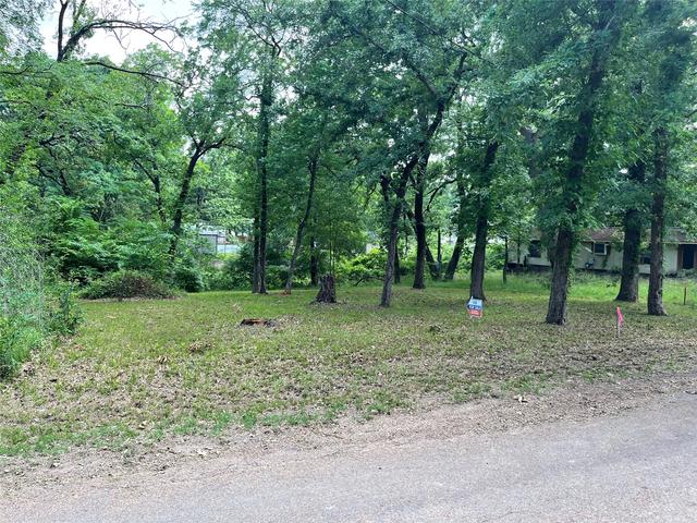 185 Natchez Trl, Mabank, TX 75156