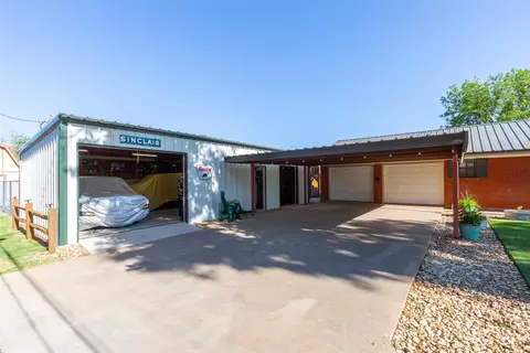 Other - 305 N Avenue K E, Haskell, TX 79521 photo 3 of 8