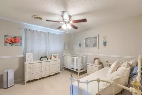 Bedroom - 305 N Avenue K E, Haskell, TX 79521 photo 3 of 5