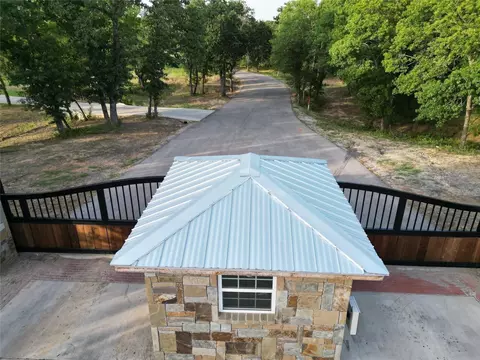 2075 Woodland Rd, Weatherford, TX 76088