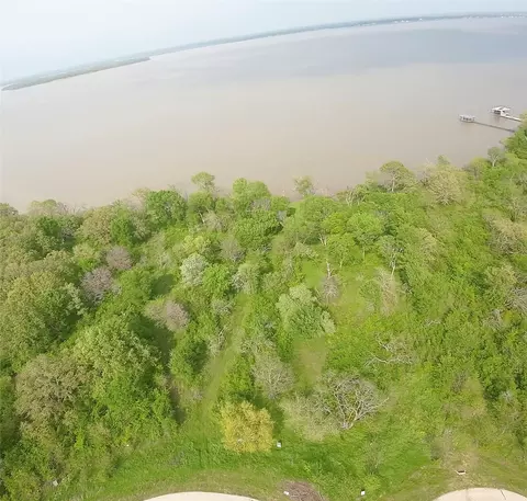 8487 Southern Shore Ct, Kemp, TX 75143