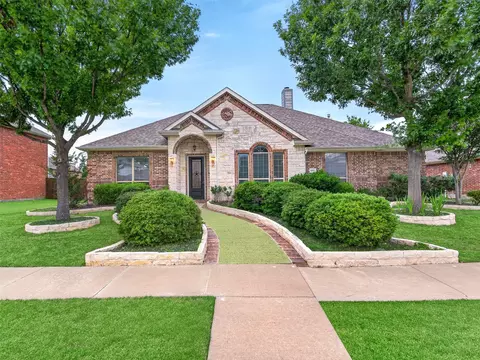 9861 Chamber Hall Dr, Frisco, TX 75033