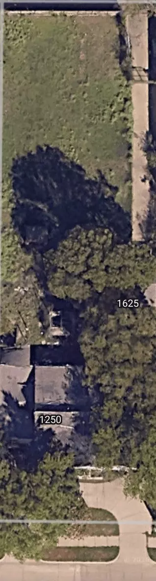 1625 E Crosby Rd, Carrollton, TX 75006