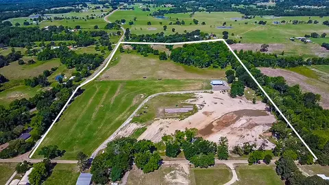 9102 County Road 3816, Athens, TX 75752