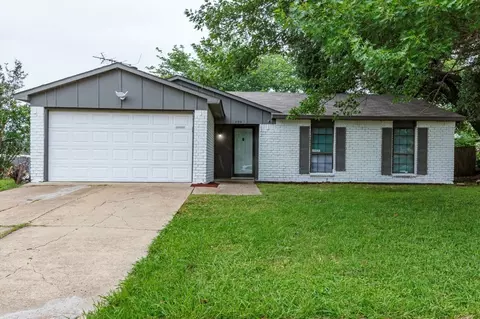 409 Rockcrest Dr, Mesquite, TX 75150