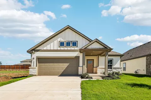 2221 Trailside Dr, Sherman, TX 75092
